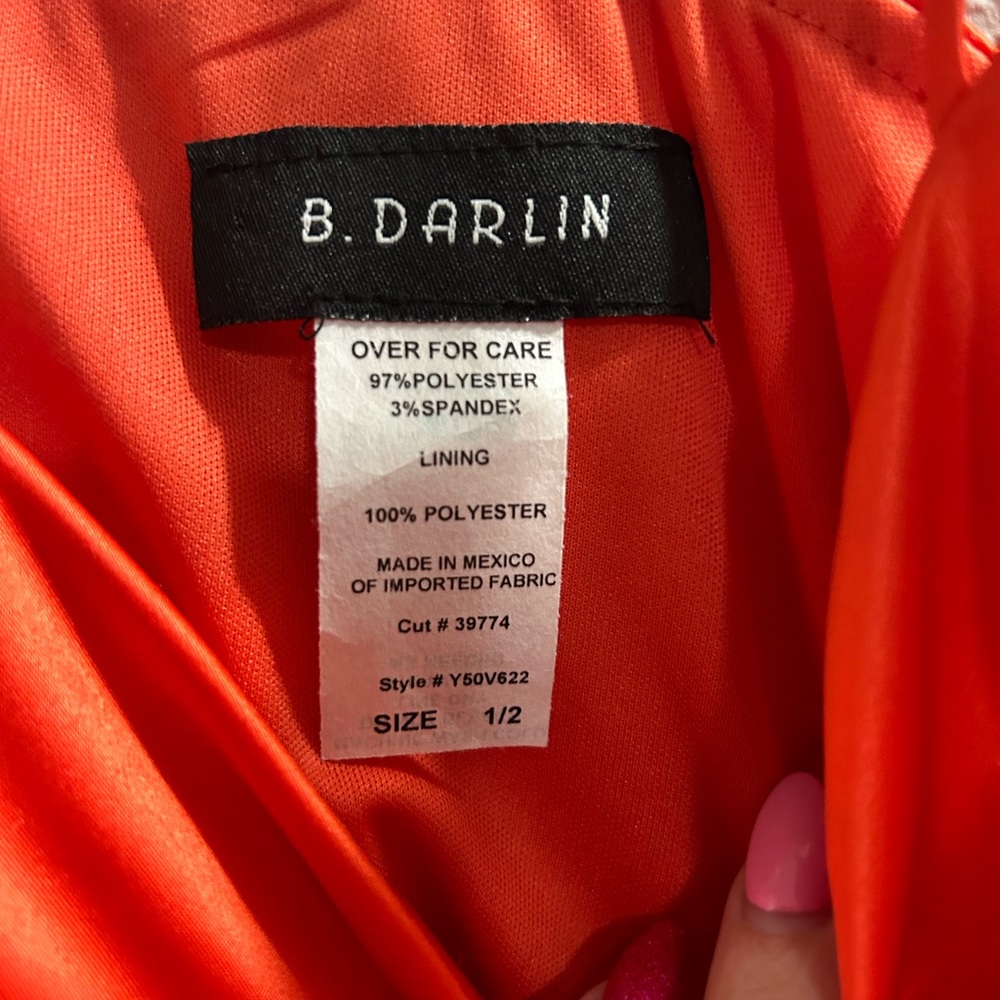 Size 1/2 RED SILKY MINI DRESS - Picture 2 of 4